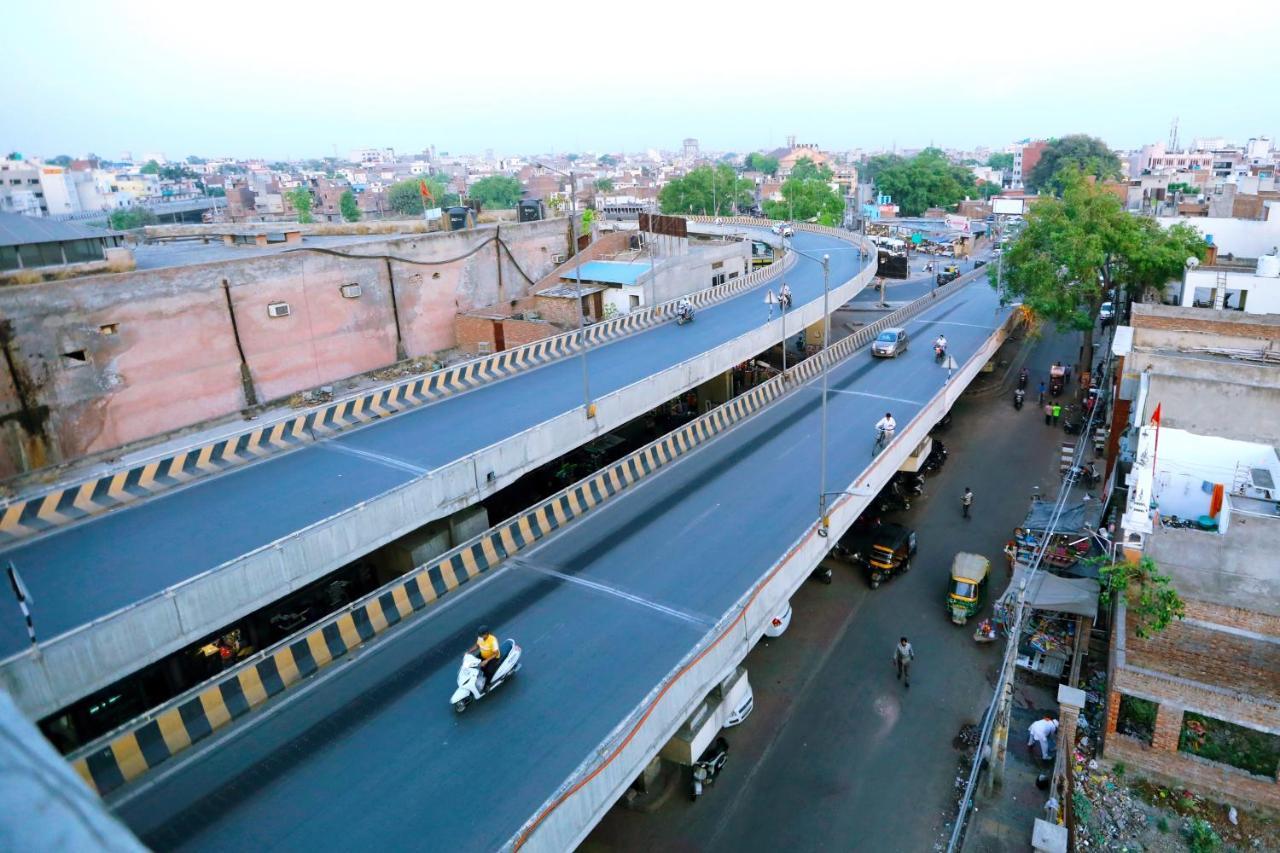 Perfect Plus Just 5 Mins Walk To Golden Temple Amritsar Esterno foto