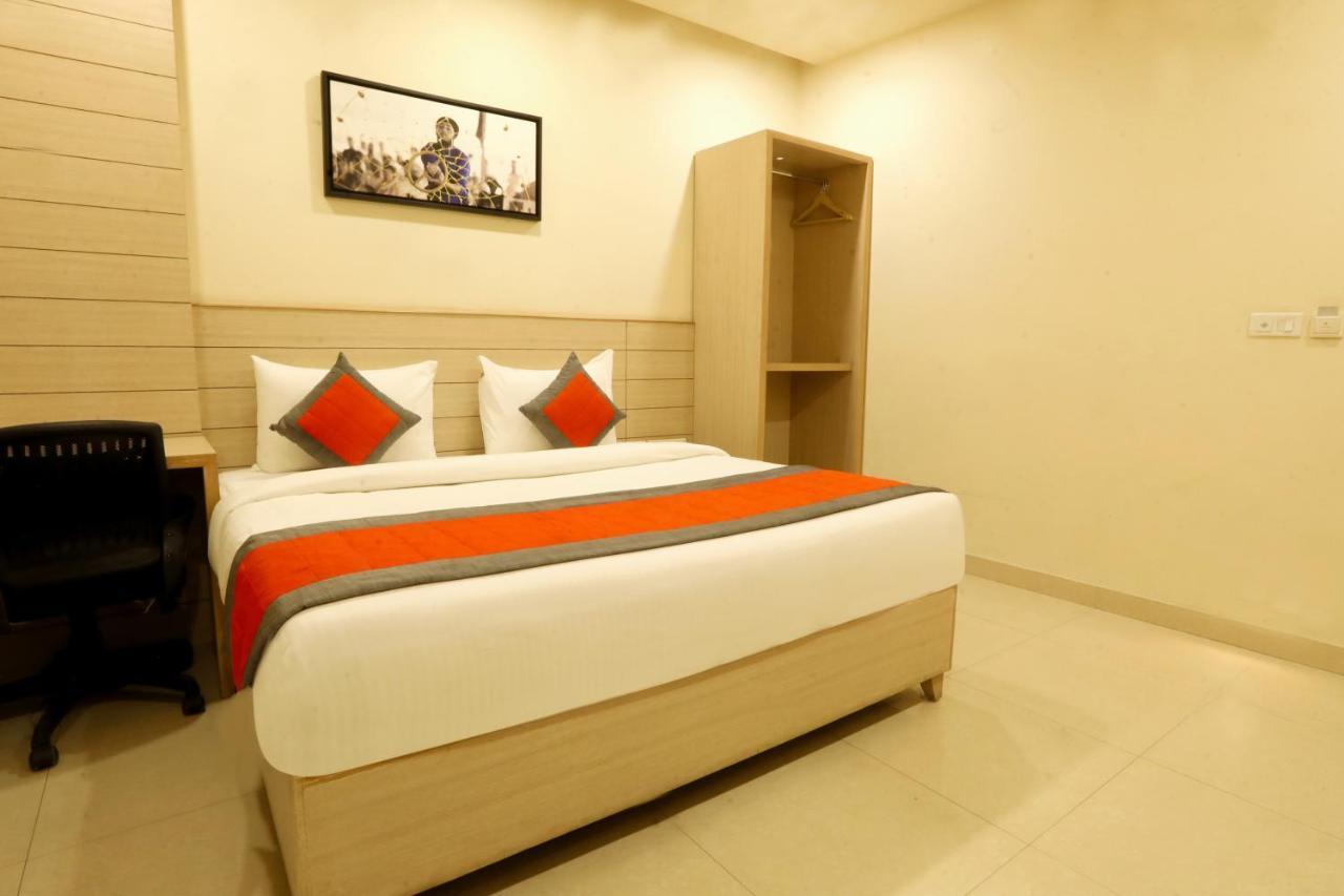 Perfect Plus Just 5 Mins Walk To Golden Temple Amritsar Esterno foto